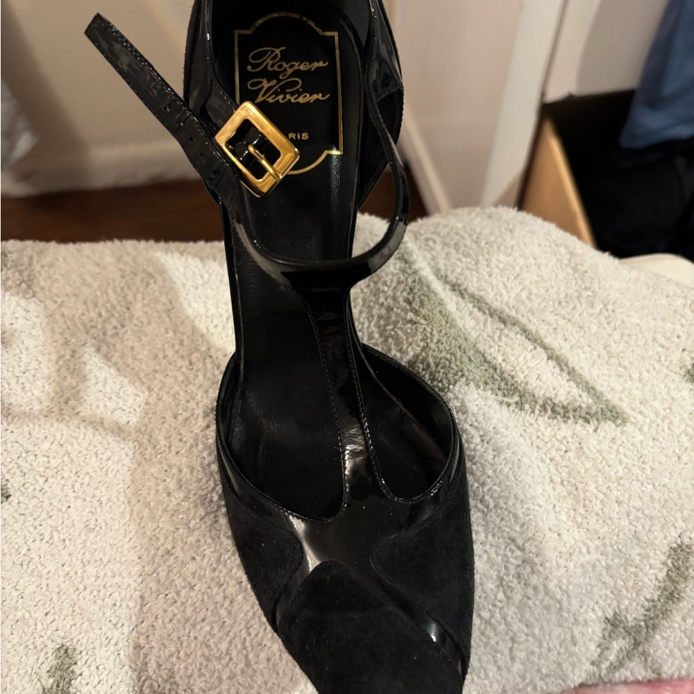 Roger Vivier Black Heels with Gold Buckle